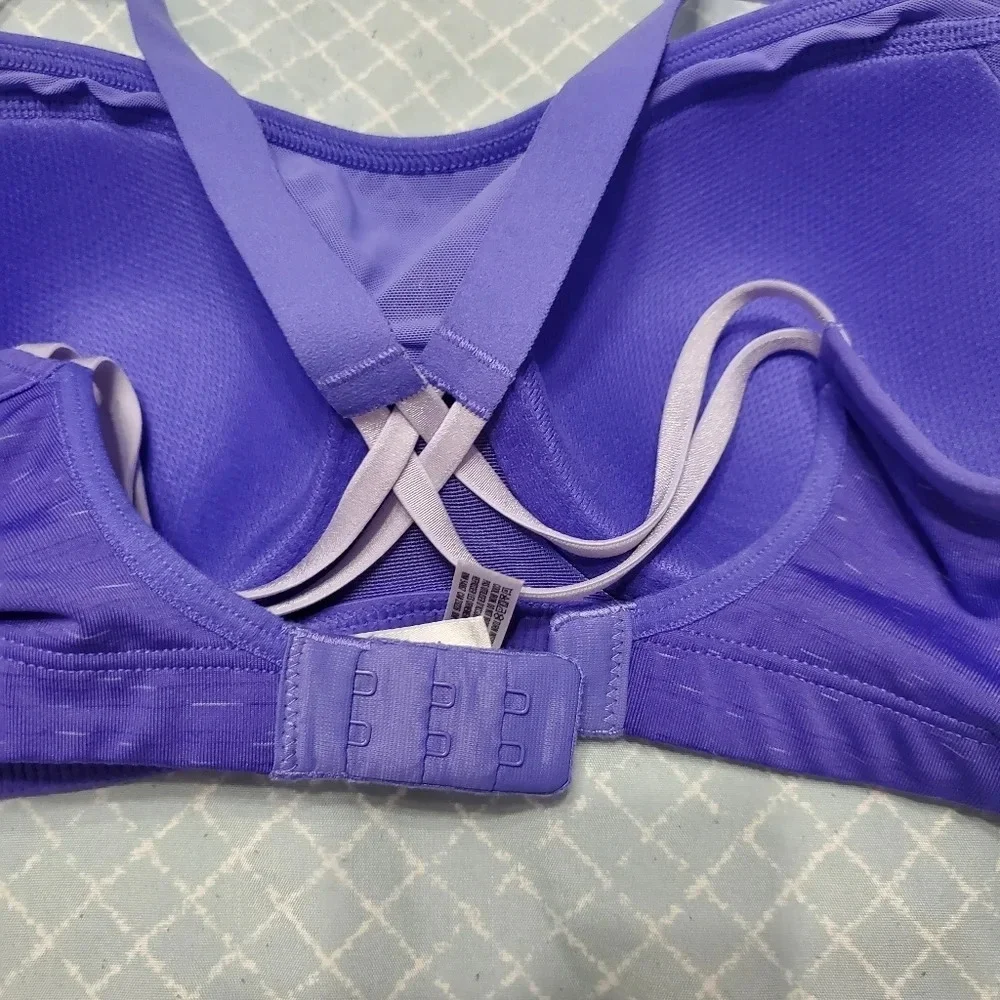 Victoria's Secret VSX Sport Purple Sports Bra 34C